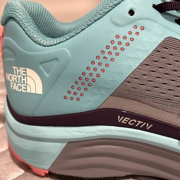 NWOT  The North Face VECTIV
Enduris women's size 8. Trail Running shoes - Picture 12 of 12